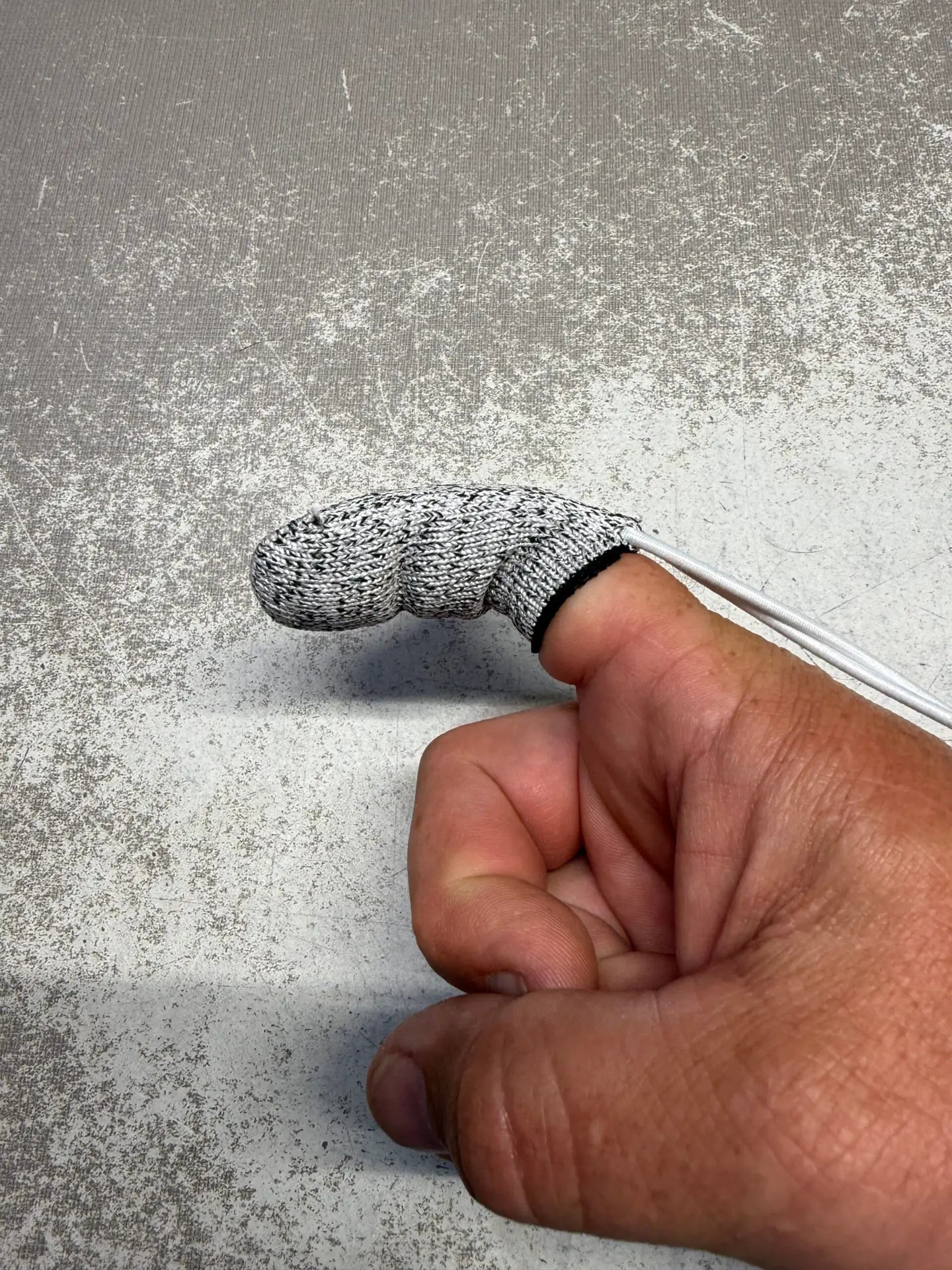 Gray Casting Finger Guard